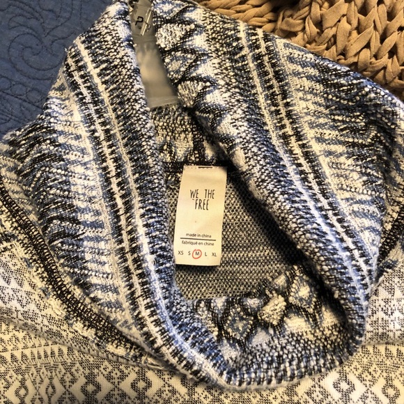 Free people cropped sweater - Picture 2 of 3